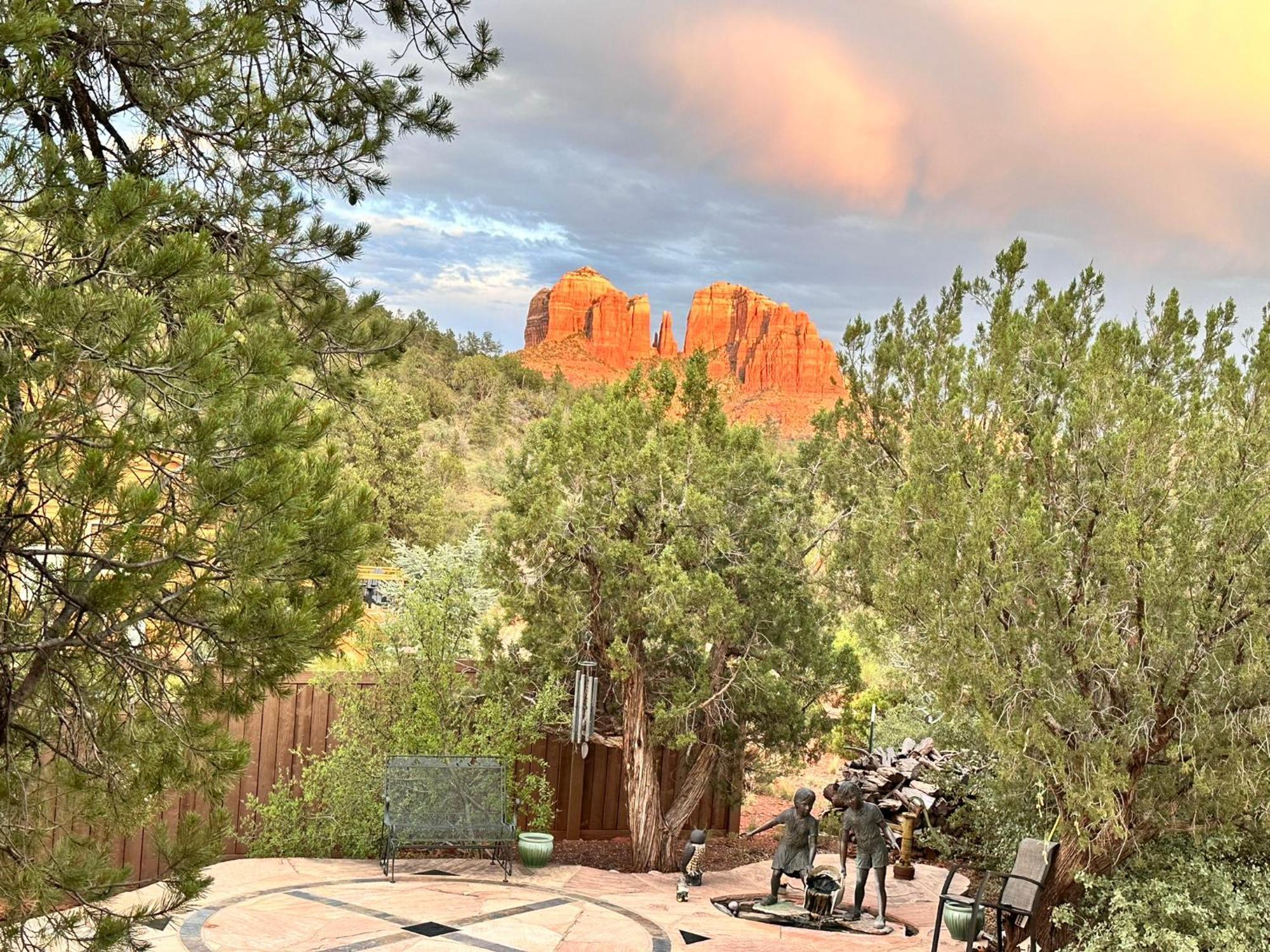 Sedona Cathedral Hideaway B&B And Casita Exterior foto